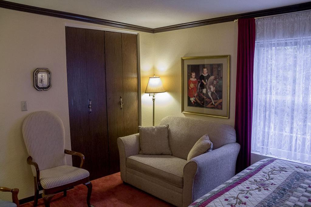 Highland Glen Lodge B&B Anchorage Bagian luar foto